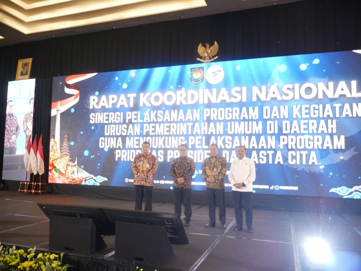 whatsapp_image_2026-01-15_at_14.23.29.jpg Bupati Bistamam Hadiri Rakornas Kepala Daerah se Indonesia