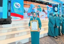 Sinergi TP PKK dan Pemkab Rohil Berbuah prestasi, Ketua TP PKK Raih Penghargaan Menteri Kesehatan di HKG PKK Makassar